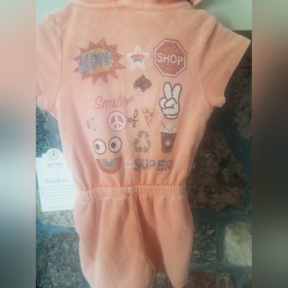 Jumper in nectarine color short sleeve with hood - Picture 5 of 10